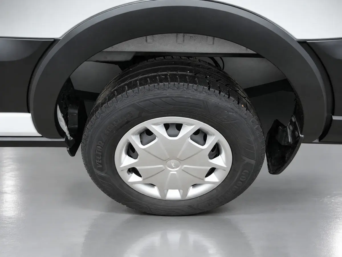 350 2.0 TDCI L4H3 Trend RWD AIRCO 3 ZITPLAATSEN