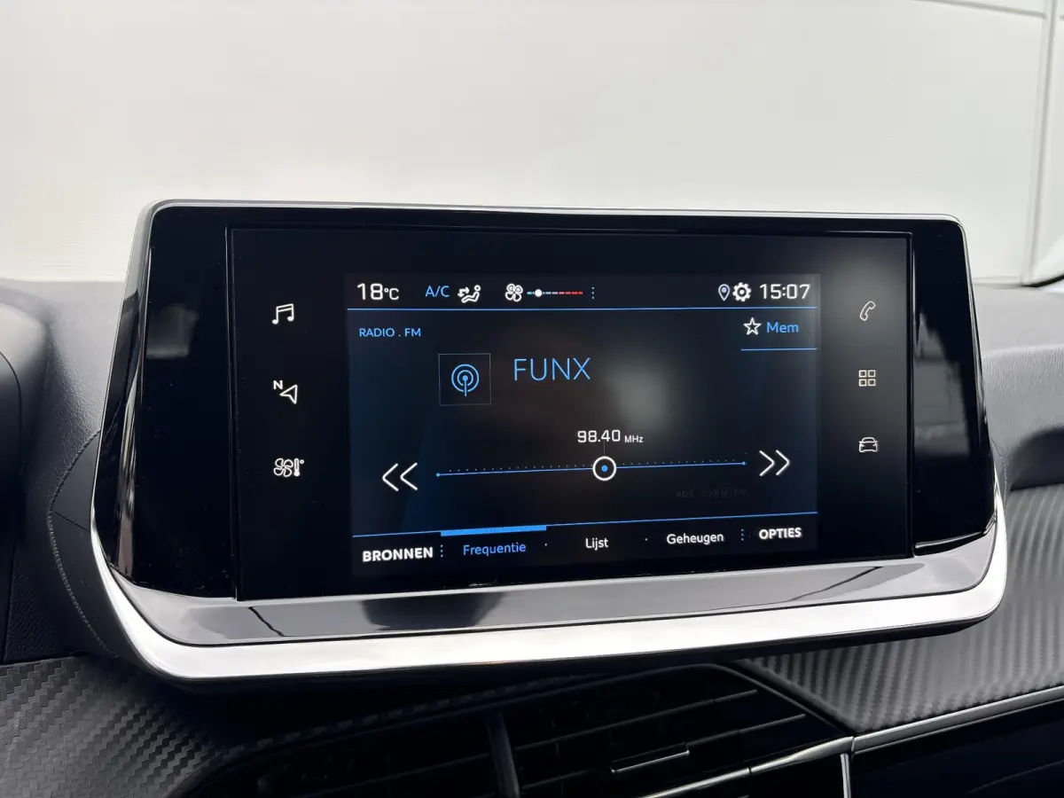 1.2 PureTech Active | Parkeerhulp | Cruise Control | Airco | Apple CarPlay/Android Auto