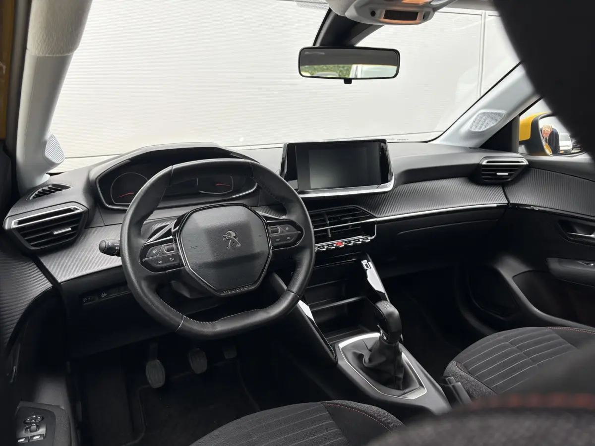 1.2 PureTech Active | Parkeerhulp | Cruise Control | Airco | Apple CarPlay/Android Auto