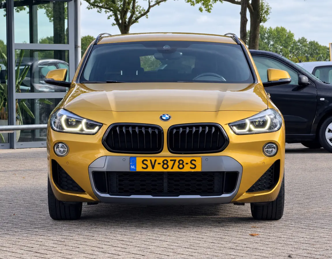 sDrive18i Executive | Automaat | M Sport | Trekhaak | Carplay | Cruise | PDC | Sportstoelen| 19" LMV| Navi