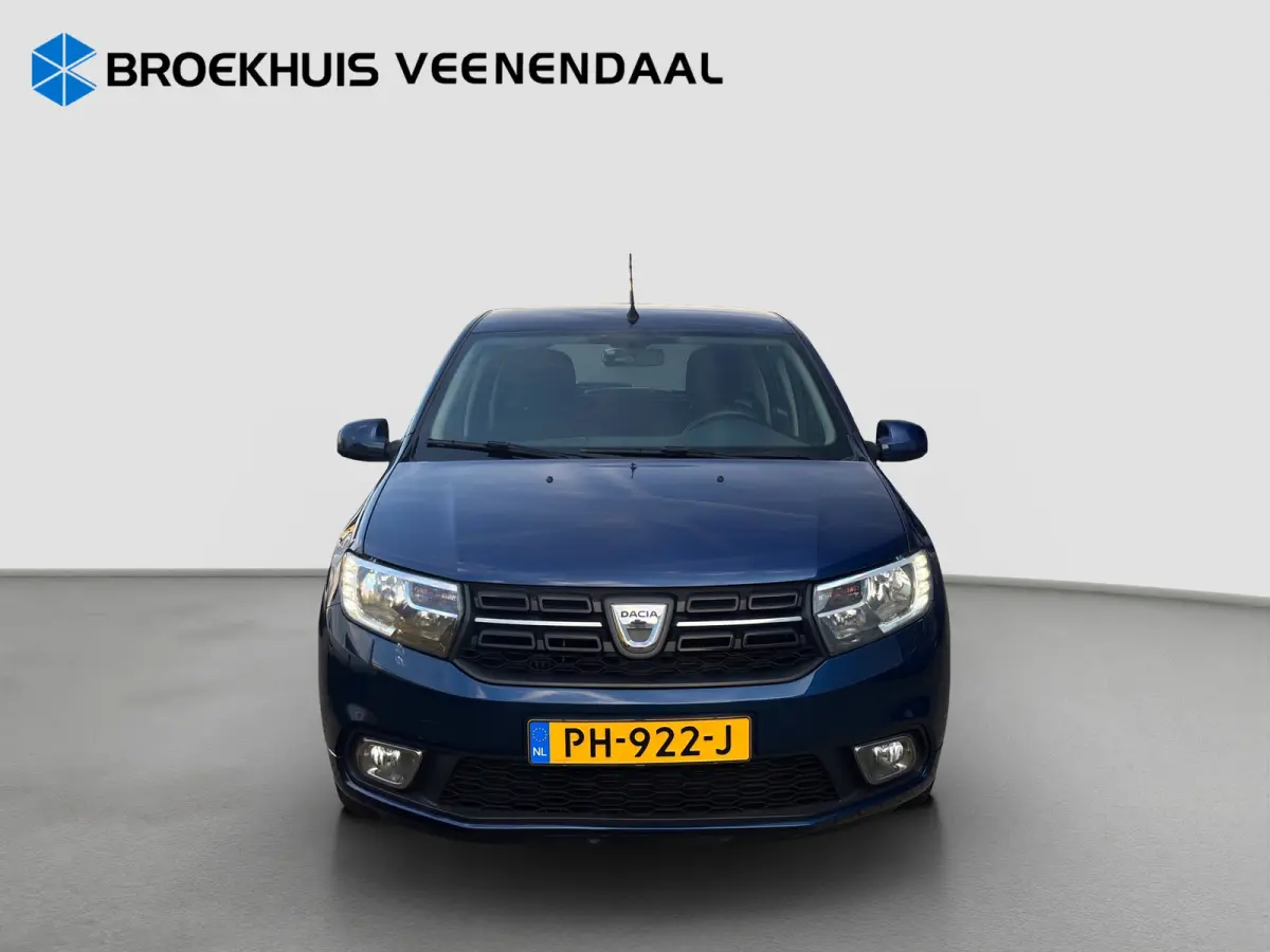 0.9 TCe Laureate | Org. NL | 1e eig! | Trekhaak | Navigatie | Parkeersensoren | Airco