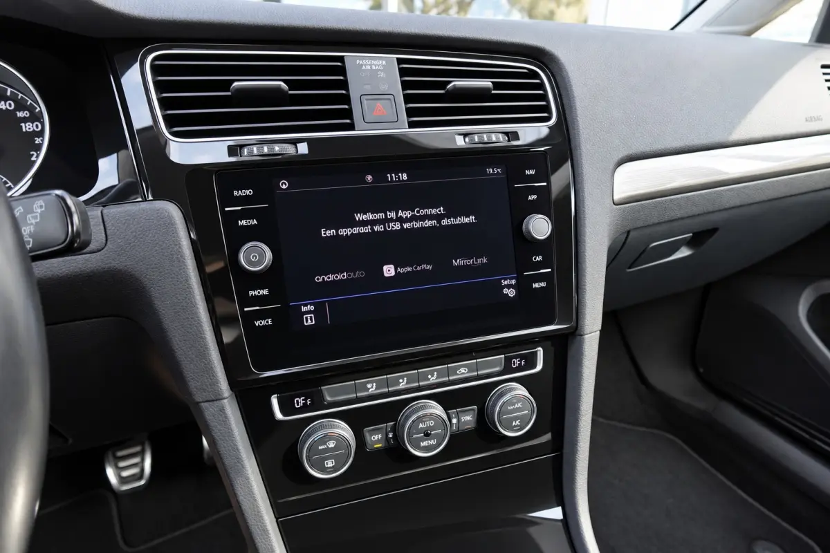 1.0 TSI Comfortline KEYLESS CAM ACC
