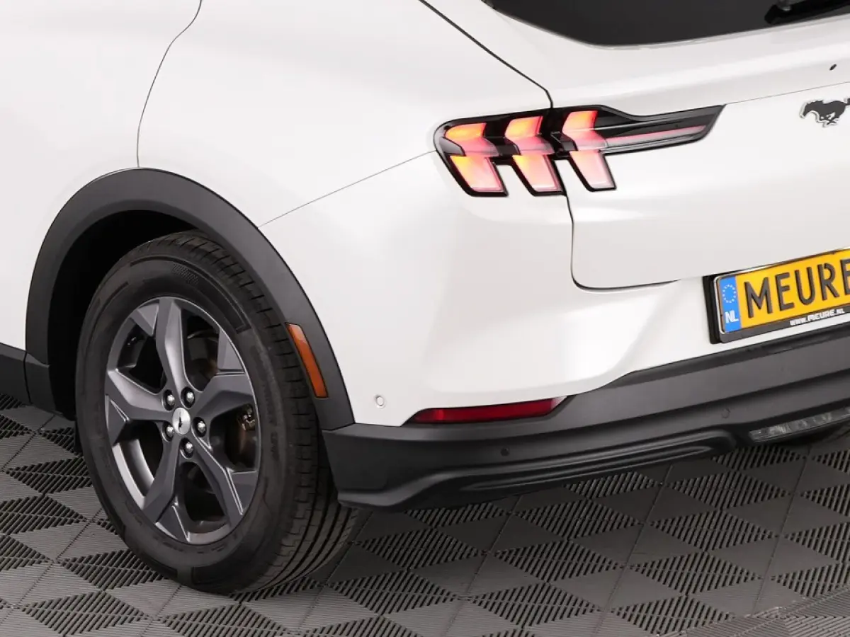 75 kWh | PANORAMADAK | B&O | LEDER | FULL LED | SOH 95.5% !