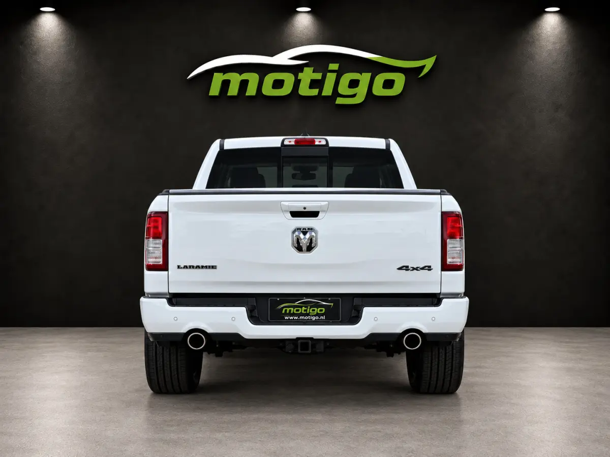 1500 4X4 5.7 V8 4x4 Quad Cab 6'4 Sport