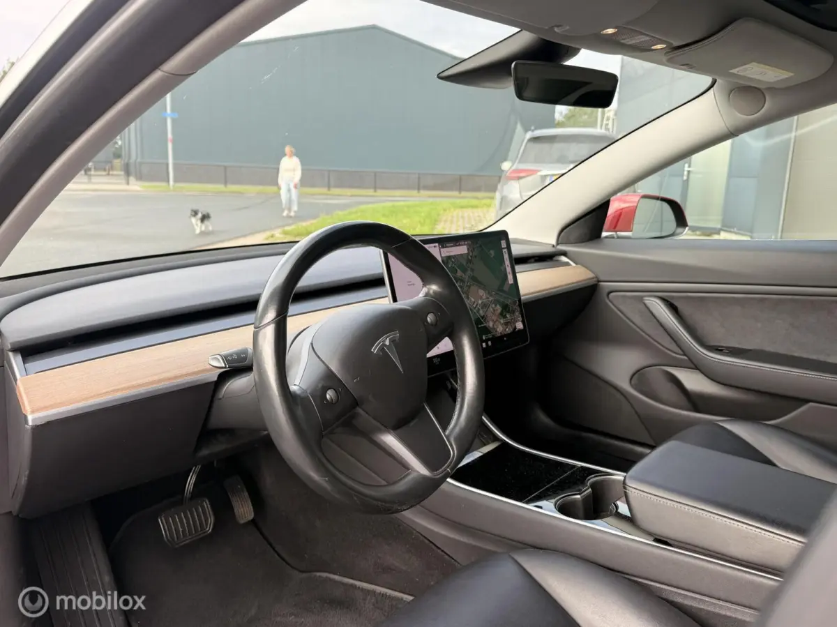 Long Range Dual Motor AWD| Speciale Rode Lak | 18" Aero | 1e eigenaar