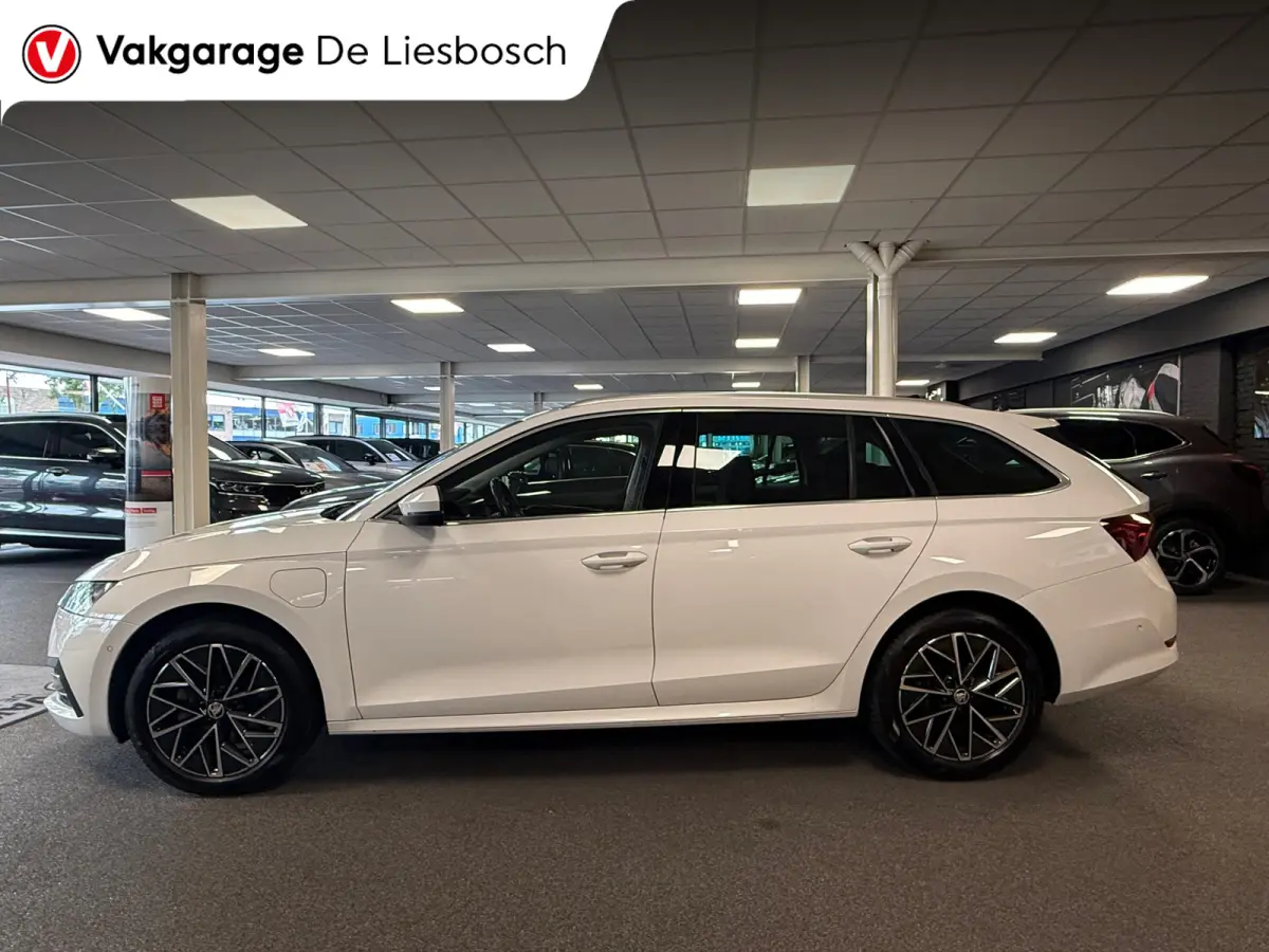 1.4 TSI iV PHEV Sportline Business/pano/head up/memory /apple/dodehoek