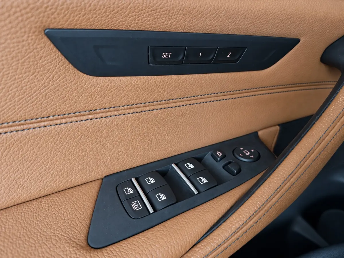 530i M-Sport - Schuifdak - Cognac