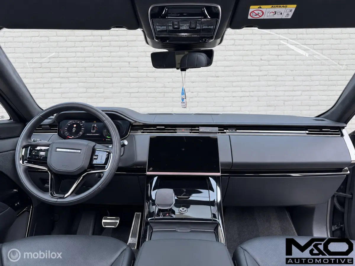 3.0 P550e Autobiography|BTW|23”| PANO|KOELBOX|ALCANTARA|MASSAGE