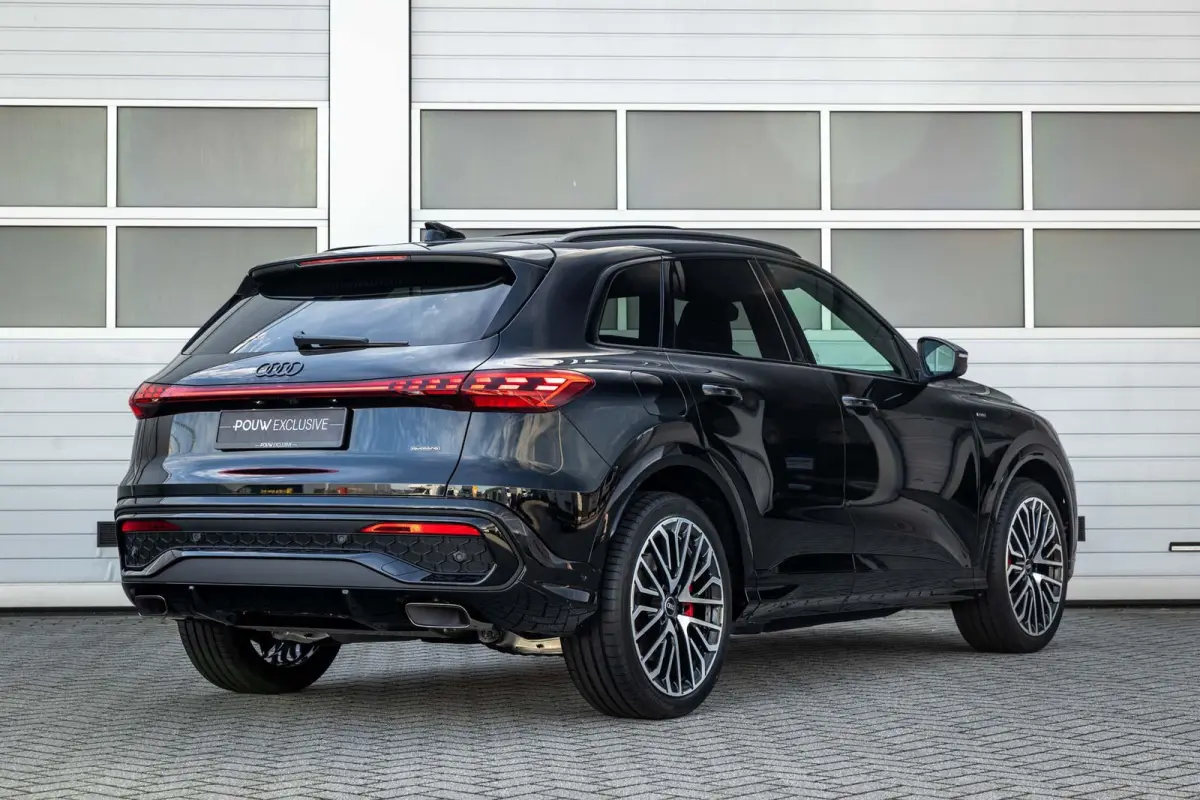 2.0 TFSI e-hybrid quattro S Edition Competition | Multimedia Pack | Panoramadak