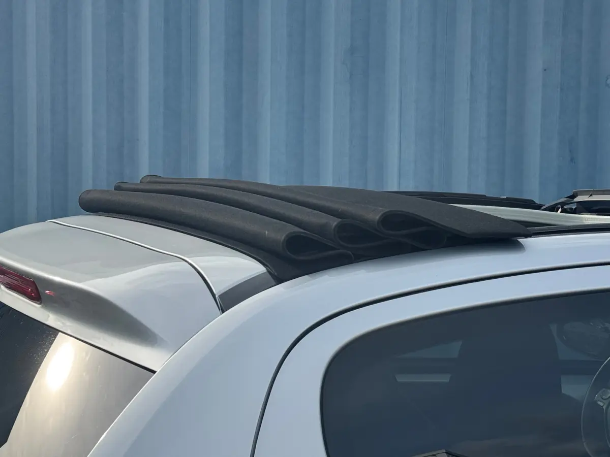 1.0 e-VTi Allure TOP! Achteruitrijcamera | Armsteun | Airco | All season banden | Apple carplay & Android auto