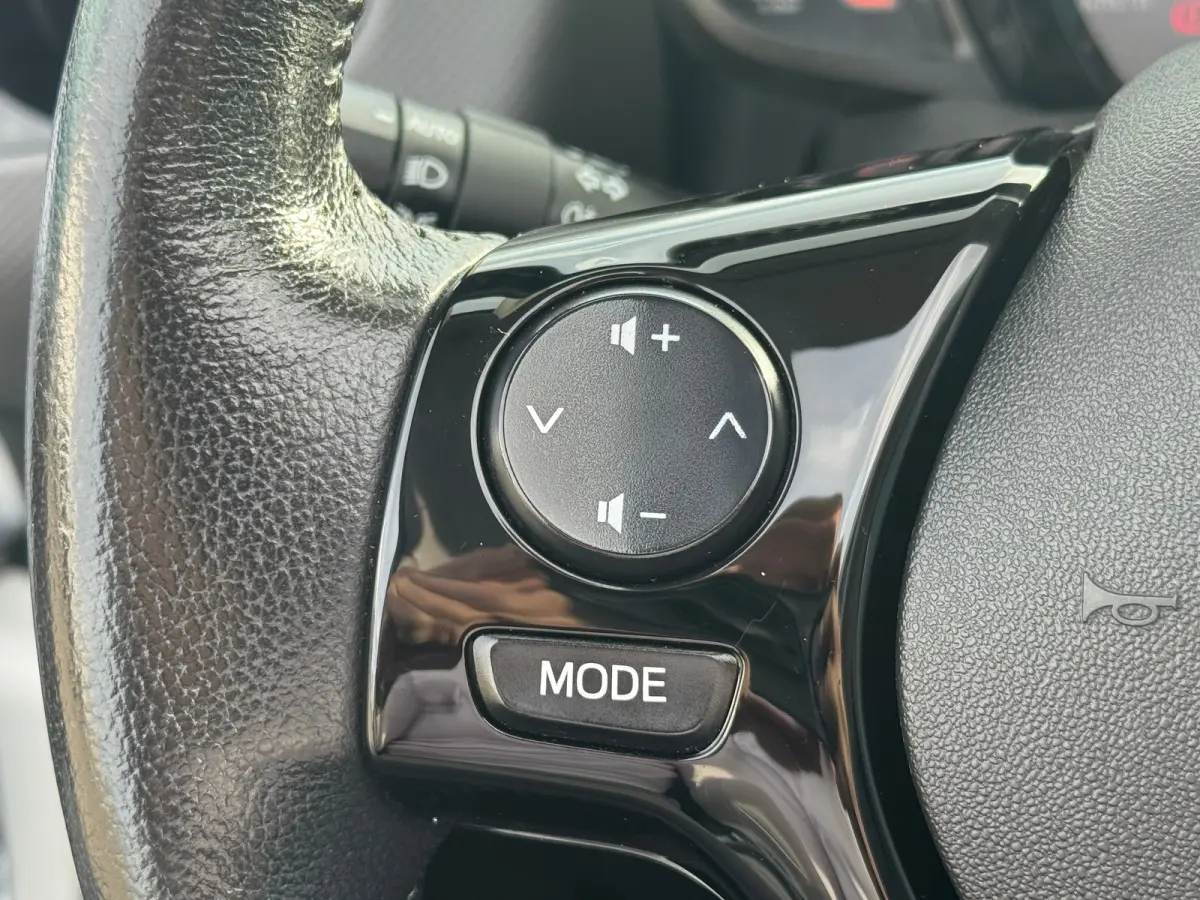1.0 e-VTi Allure TOP! Achteruitrijcamera | Armsteun | Airco | All season banden | Apple carplay & Android auto