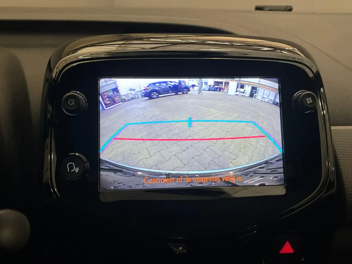 1.0 e-VTi Allure TOP! Camera | Carplay | Climate Control  | 15" Lichtmetaal | DAB | LED Dagrij | Elek. Ramen| Achteruitrijcamera | Airco | Apple Carplay/Android Auto|telefoonintegratie premi
