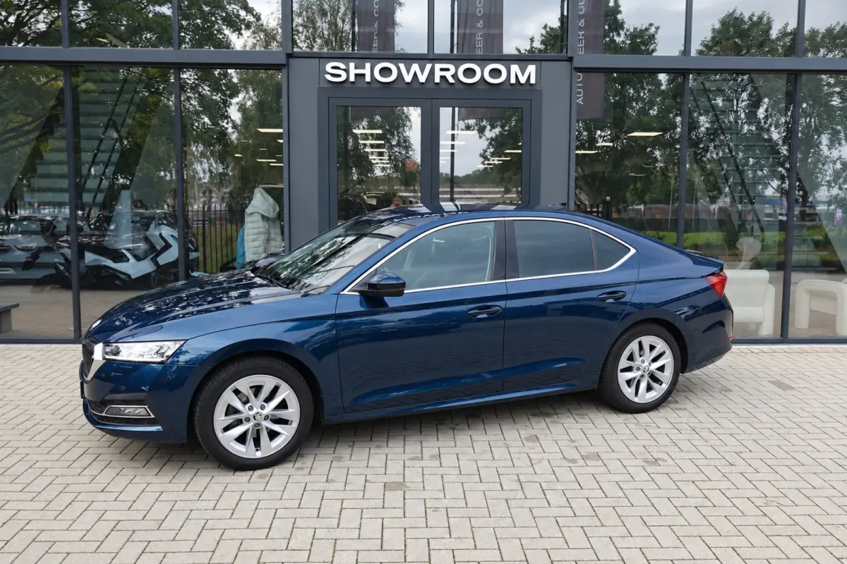 1.0 e-TSI Business Edition Plus 360 KEYLESS CAM