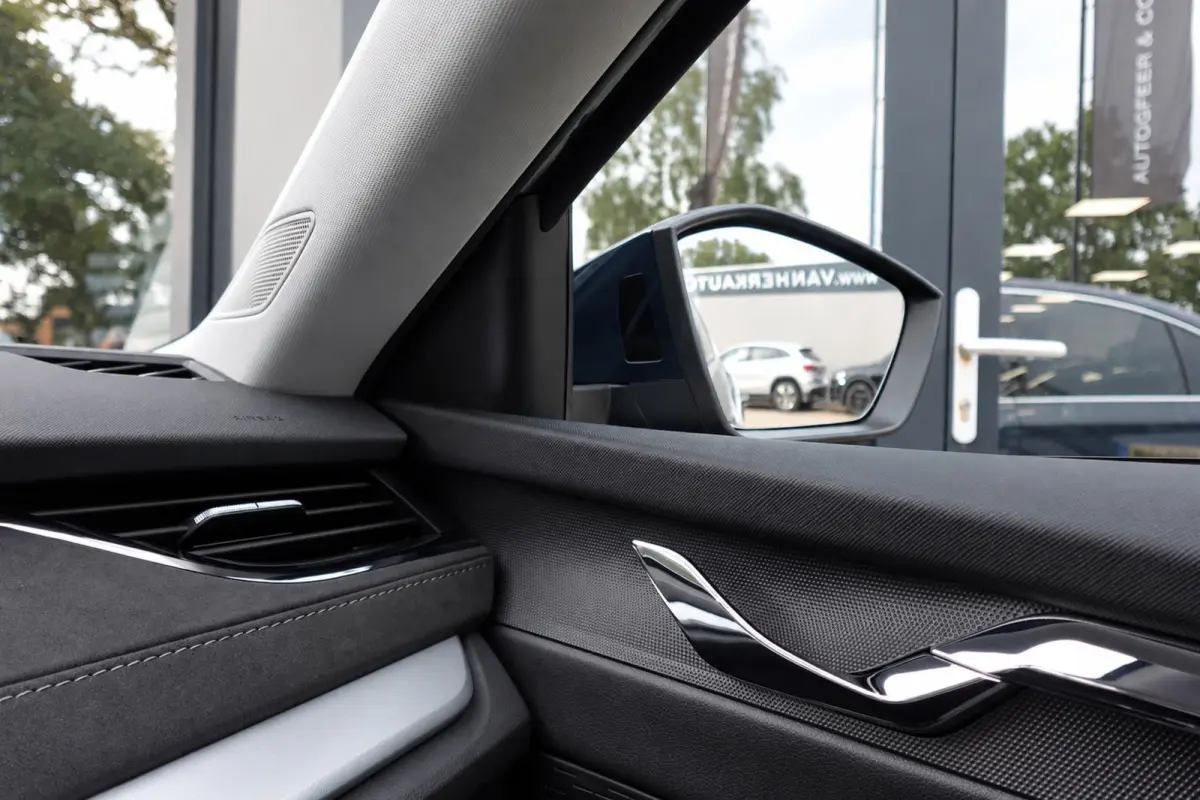 1.0 e-TSI Business Edition Plus 360 KEYLESS CAM