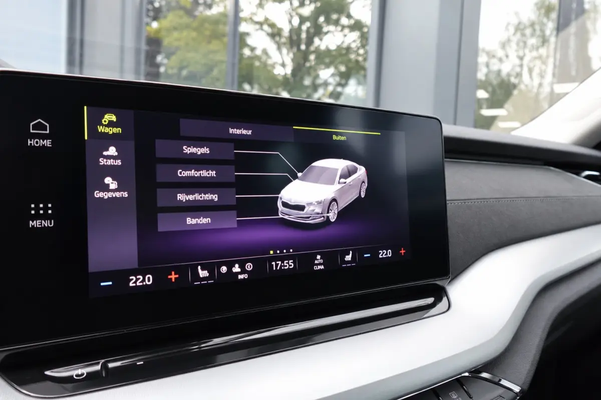 1.0 e-TSI Business Edition Plus 360 KEYLESS CAM