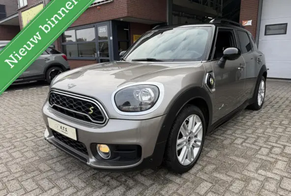 1.5 Cooper ALL4 LEDER*NAVI*CRUISE*PDC*