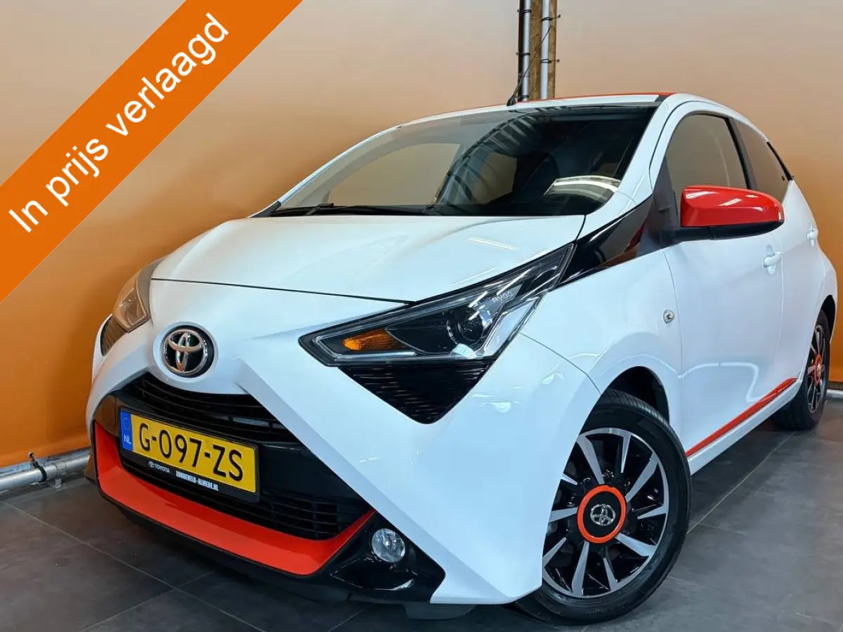 1.0 VVT-i x-otic cabriotop | automaat | dealer onderhouden | navi | carplay | fabr gar 12/19
