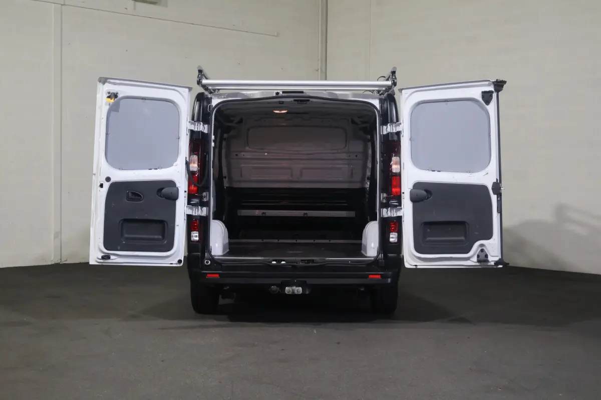 2.0 dCi 120pk L1 H1 2x Schuifdeur Imperiaal