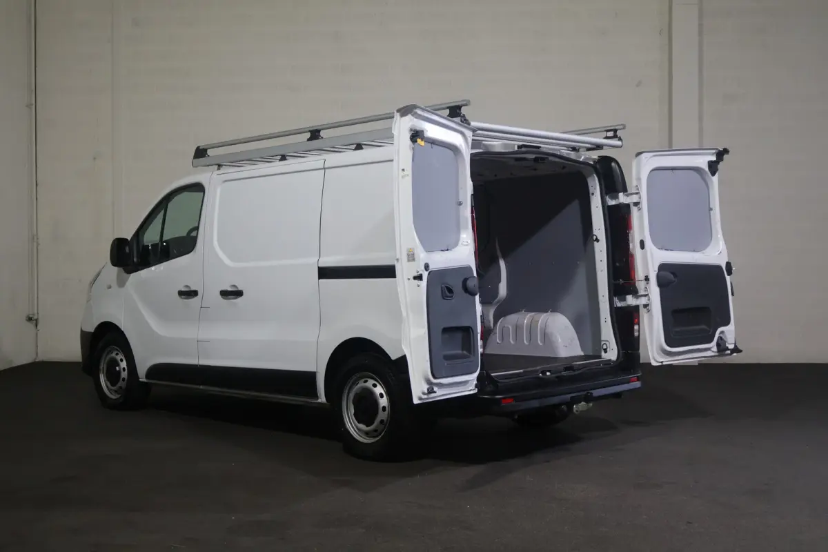 2.0 dCi 120pk L1 H1 2x Schuifdeur Imperiaal