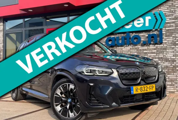 High Executive 80 kWh M-SPORT SOH 93,7% l PANO l TREKHAAK l HUD l H/K l 360 l SFEER l MEMORY l HUD l MATRIX