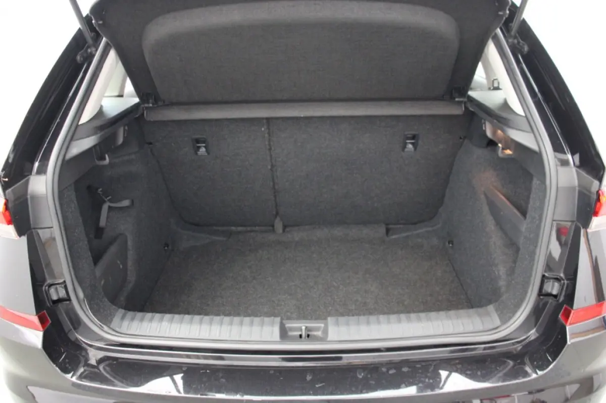 1.0 TSI Ambition - Carplay, Cruise, Clima