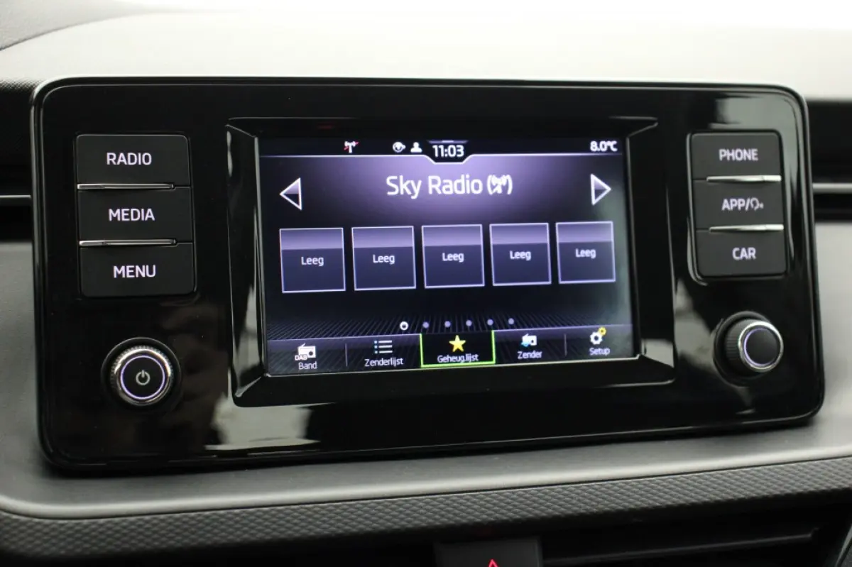 1.0 TSI Ambition - Carplay, Cruise, Clima
