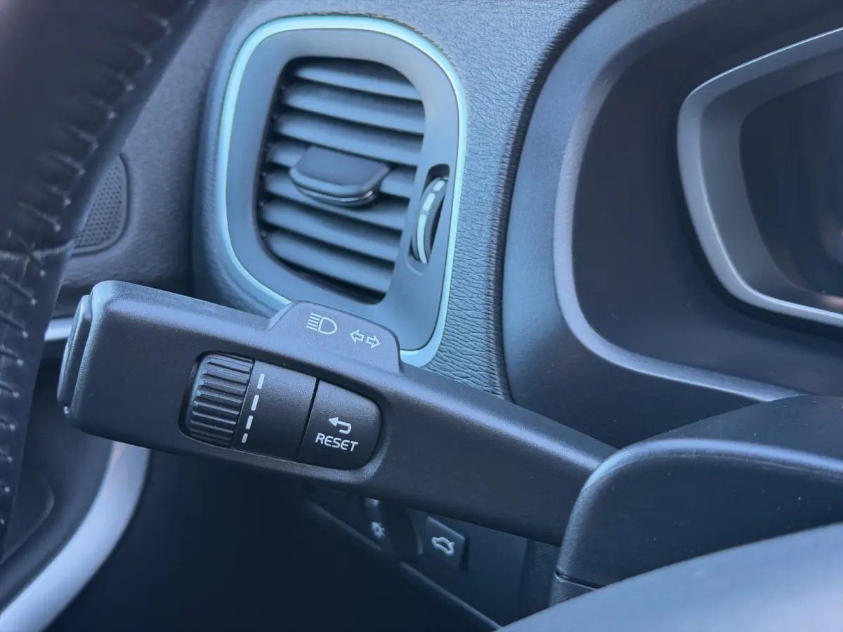 1.5 T2 Edition+ | Stoelverwarming | Sensoren rondom | Cruise control | Full map navigatie |