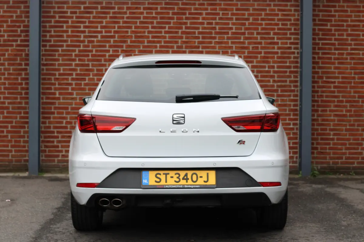 1.4 EcoTSI FR Business Intense |Trekhaak afn. | LED koplampen | Digitaal instrumentenpaneel | Carplay/Android | Cruise Control |