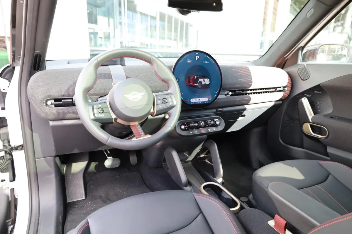 Aceman SE John Works | Pakket M | Panorama Dak | Head-Up Display | Stuur- en Stoelverwarming