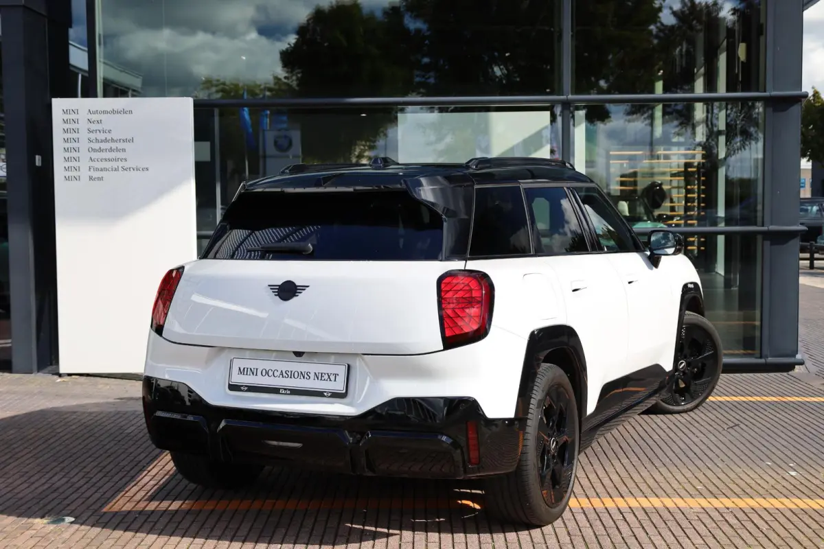 Aceman SE John Works | Pakket M | Panorama Dak | Head-Up Display | Stuur- en Stoelverwarming