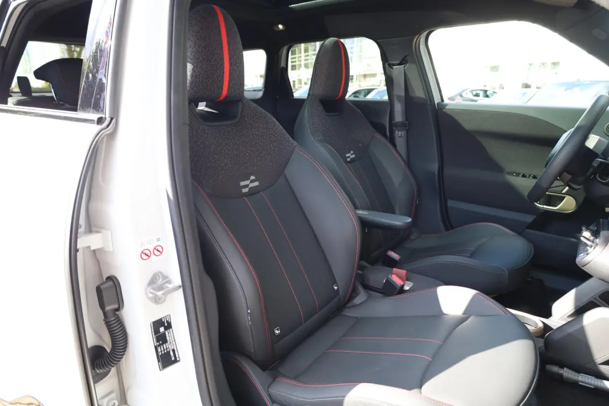 Aceman SE John Works | Pakket M | Panorama Dak | Head-Up Display | Stuur- en Stoelverwarming