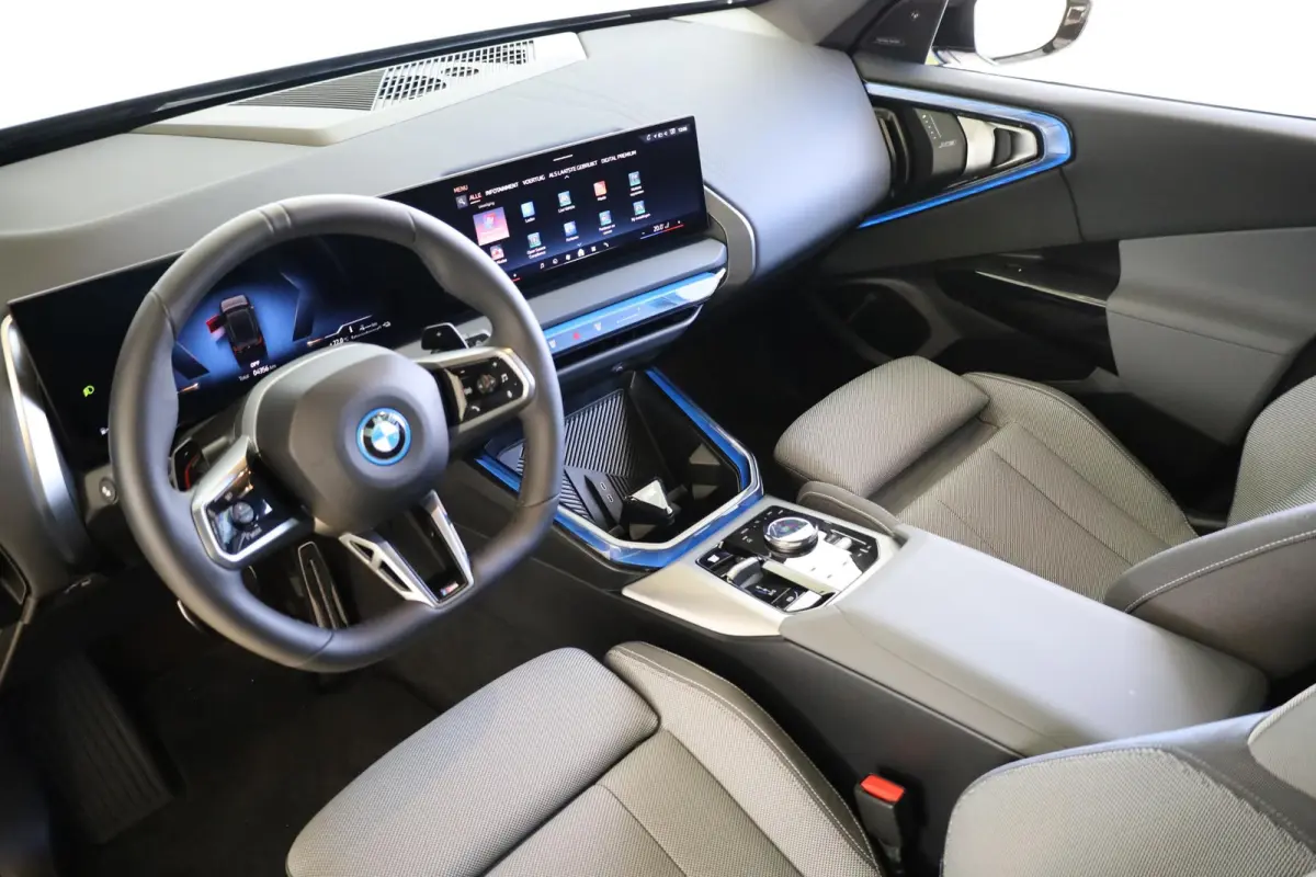 30e xDrive | M Sport Pro | Panorama Dak | Harman/Kardon | Trekhaak