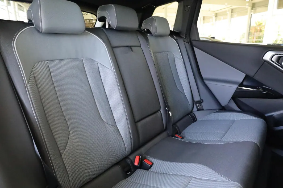 30e xDrive | M Sport Pro | Panorama Dak | Harman/Kardon | Trekhaak