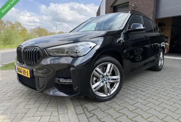 xDrive25e M-SPORT 2022