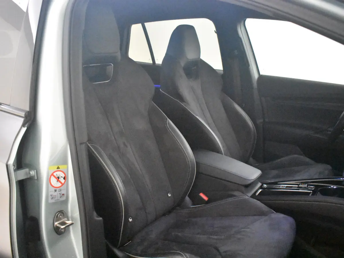 60 Sportline l SOH 91,38% l Camera | 21" l Apple Car Play l Matte kleur l Navi l Sportstoelen l Leder/Alcantara l