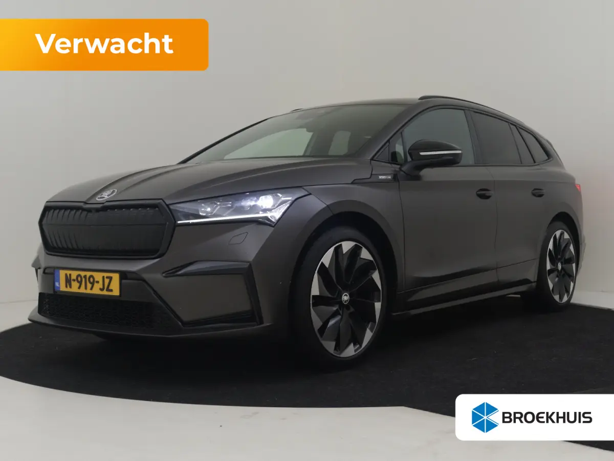 60 Sportline l SOH 91,38% l Camera | 21" l Apple Car Play l Matte kleur l Navi l Sportstoelen l Leder/Alcantara l