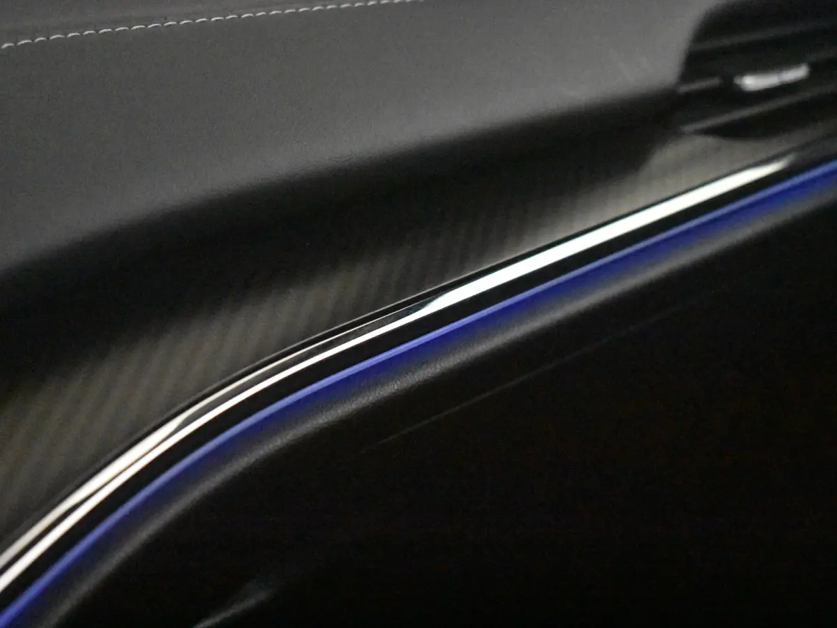 60 Sportline l SOH 91,38% l Camera | 21" l Apple Car Play l Matte kleur l Navi l Sportstoelen l Leder/Alcantara l