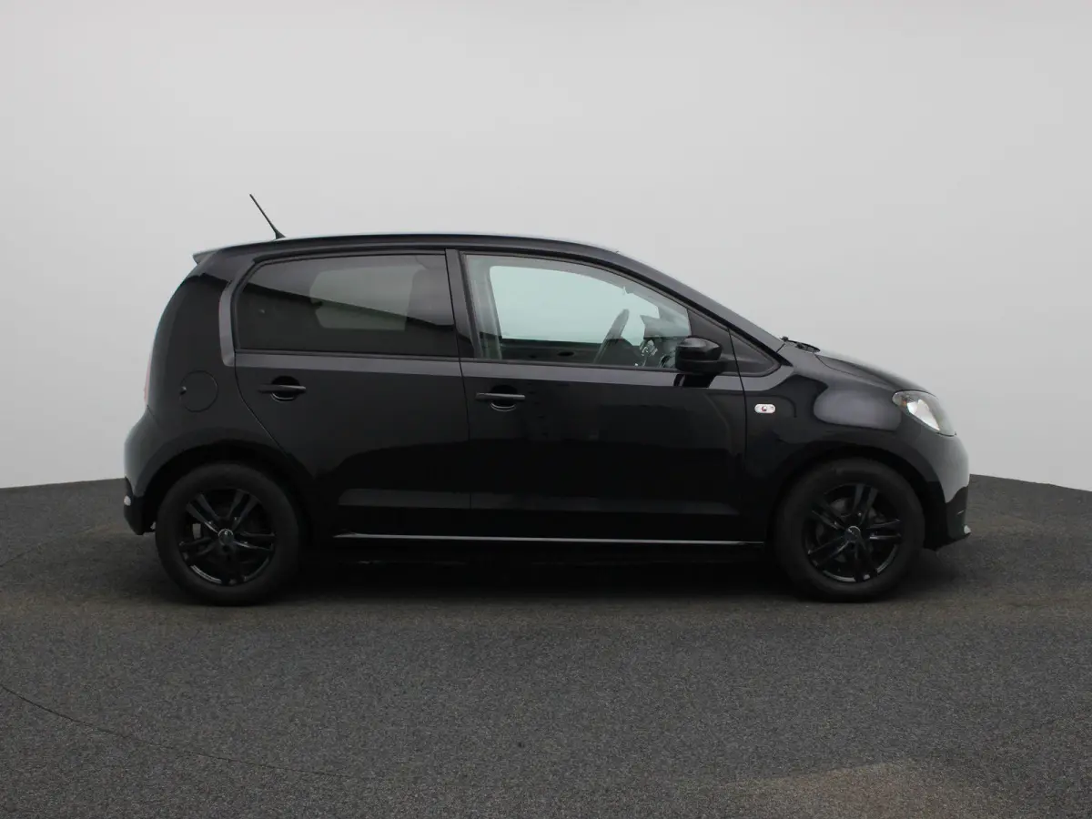 1.0 Greentech Fresh | Airconditioning | Cruise Control | Parkeersensoren | Lichtmetalen Velgen |