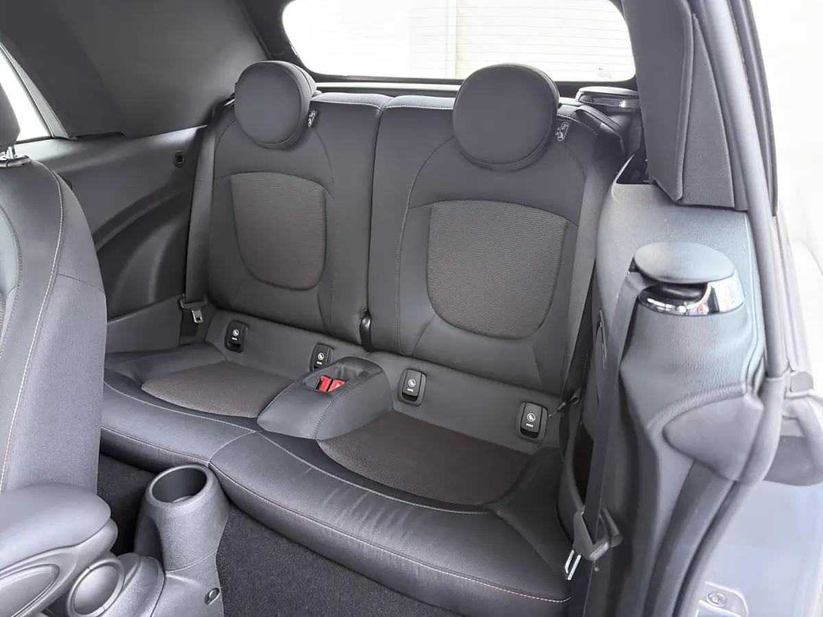 Stoelverwarming | Comforttoegang | LED | Parkeersensor achter