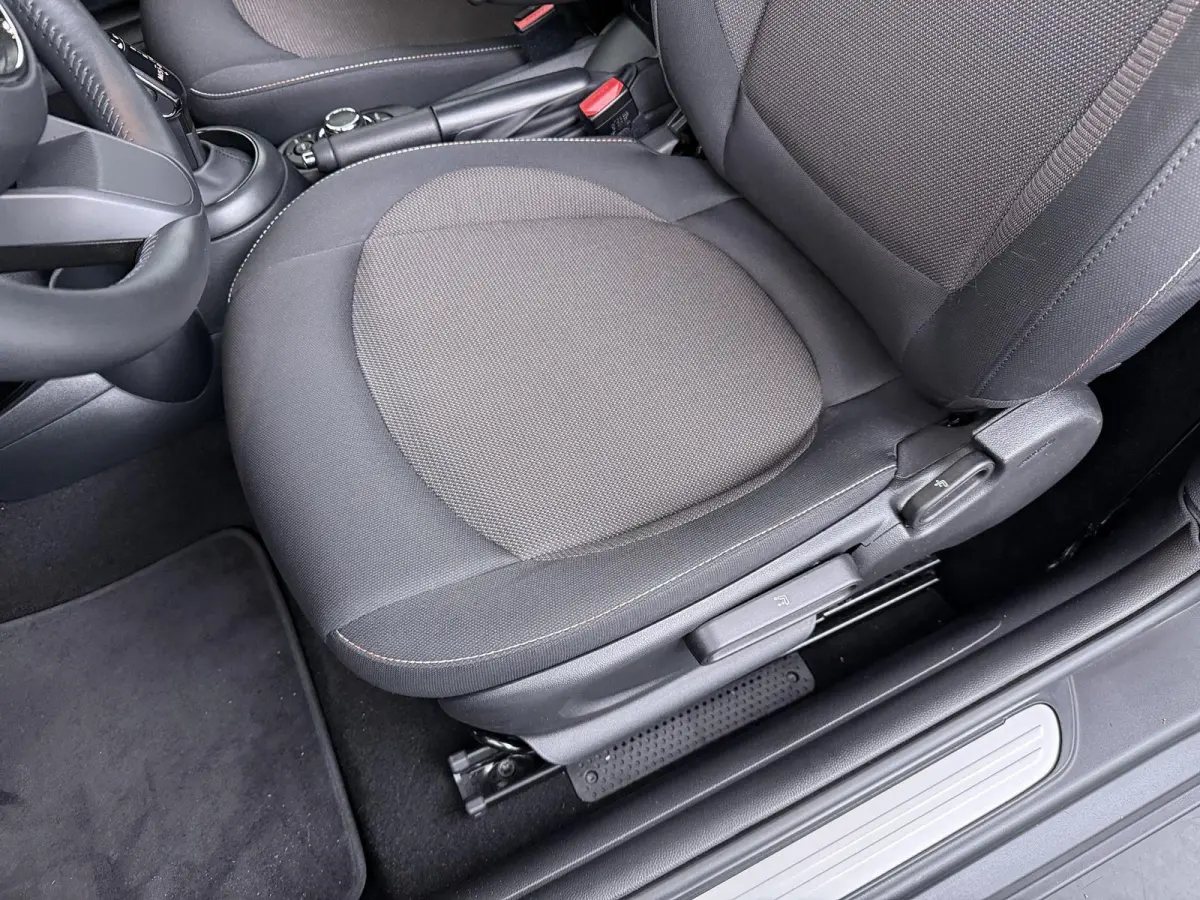 Stoelverwarming | Comforttoegang | LED | Parkeersensor achter