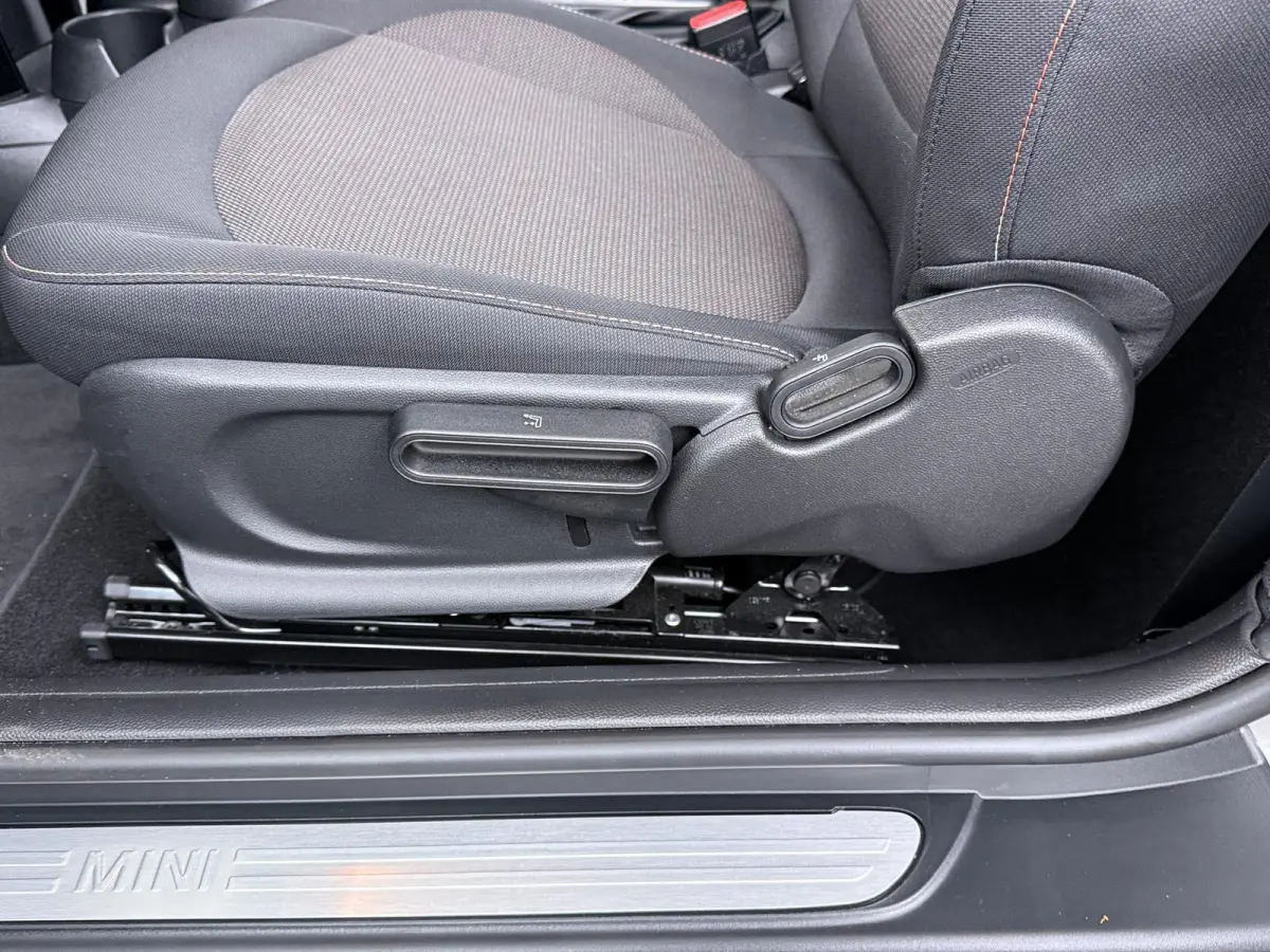 Stoelverwarming | Comforttoegang | LED | Parkeersensor achter