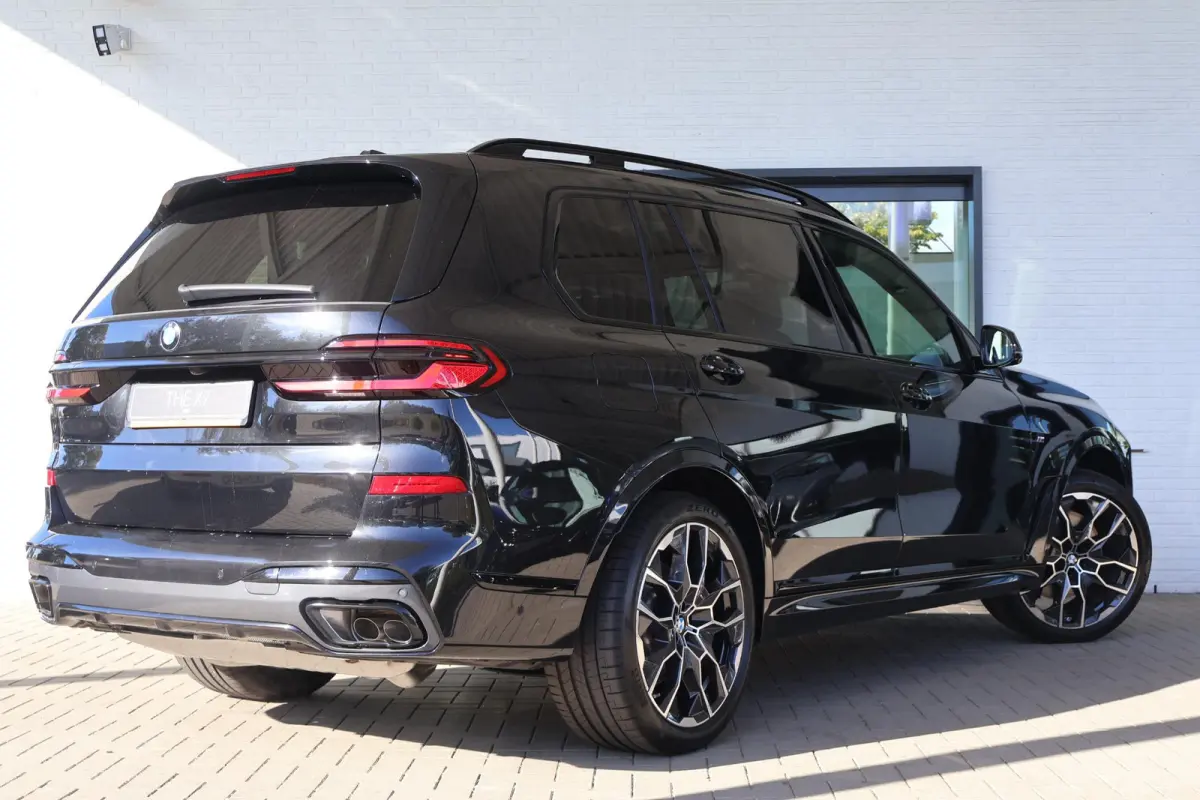 xDrive40i 6p. M Sportpakket Pro | Exclusive-pakket | Comfort Pack | Sky Lounge