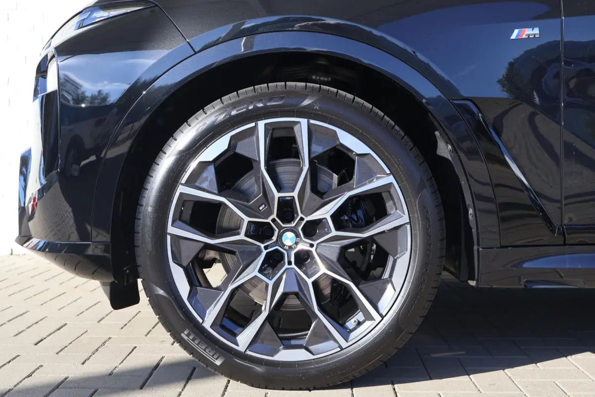 xDrive40i 6p. M Sportpakket Pro | Exclusive-pakket | Comfort Pack | Sky Lounge