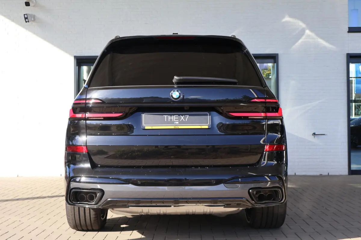 xDrive40i 6p. M Sportpakket Pro | Exclusive-pakket | Comfort Pack | Sky Lounge