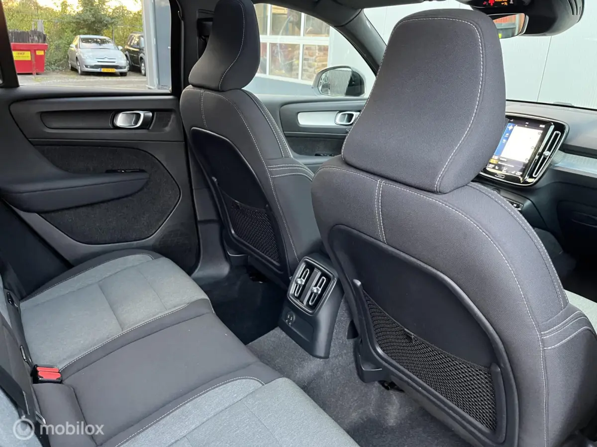 1.5 T4 Plug-in Hybrid 211PK Plus Dark H&K/PANODAK