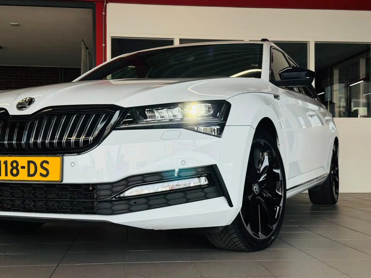 1.4 TSI iV Sportline Business*Camera*Stoel/stuurverwarming*LED*Cruise Control*