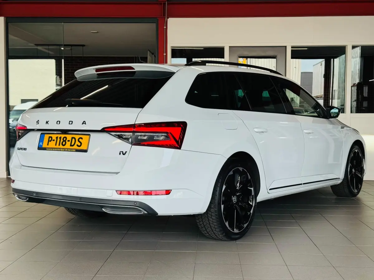 1.4 TSI iV Sportline Business*Camera*Stoel/stuurverwarming*LED*Cruise Control*