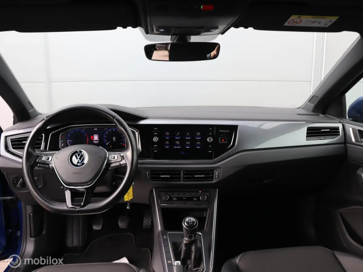 1.0 TSI R Line Digital cockpit Parkeersensoren