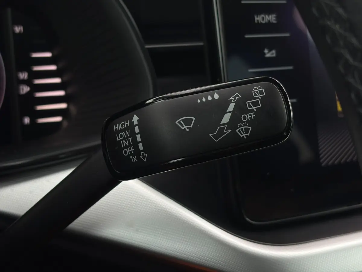 1.5 TSI 150 pk ACT Sport Business 7-DSG | Apple Carplay | Parkeersensoren | Cruise control |