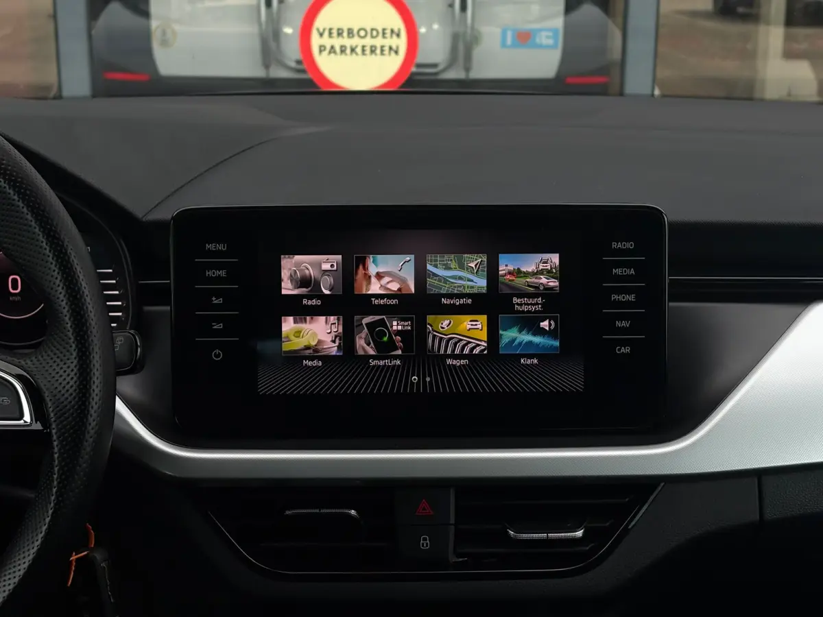 1.5 TSI 150 pk ACT Sport Business 7-DSG | Apple Carplay | Parkeersensoren | Cruise control |